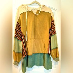 Oli & Hali Hoodie oversized, very soft, no flaws, rips, or tears. Never worn